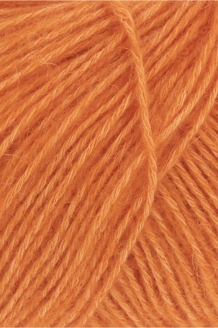 Lang Yarns Regina kleur 0060