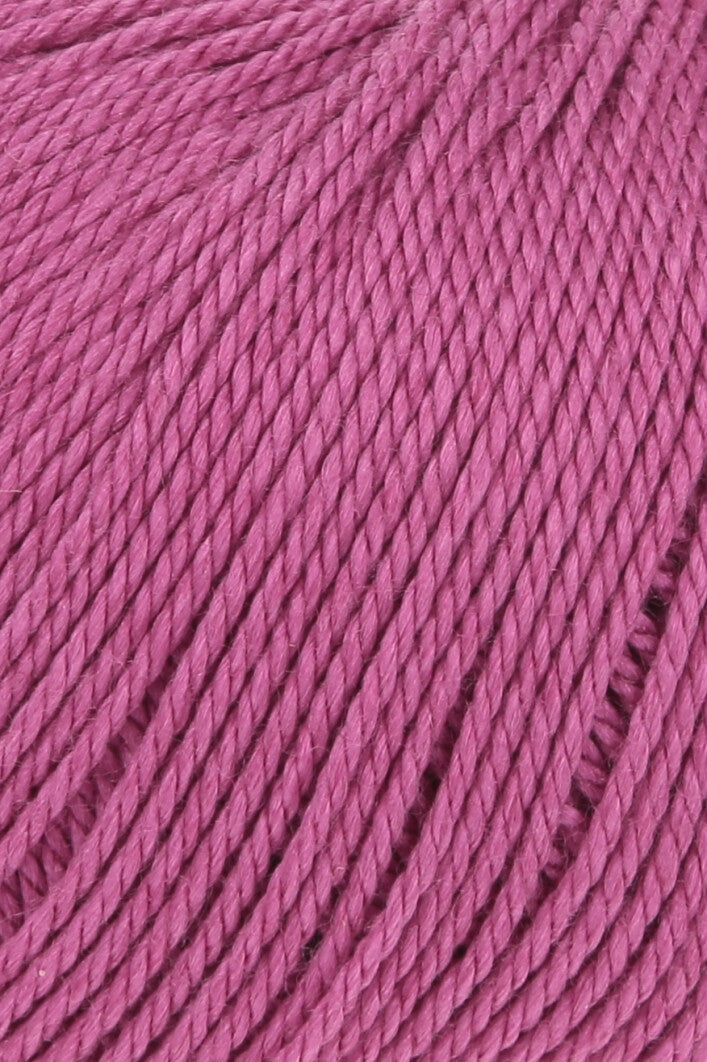 Lang Yarns Classic Silk kleur 0066