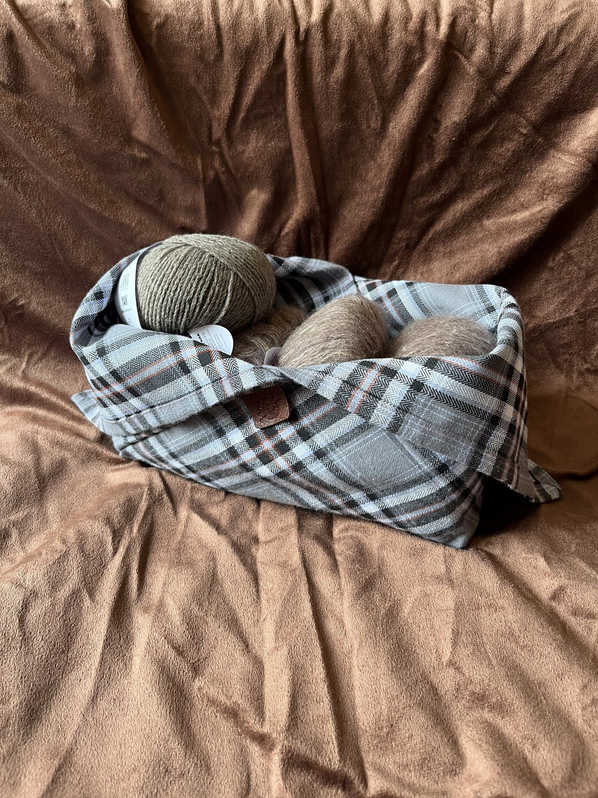 Bento Bag Gray Tartan Flanel – Default Title