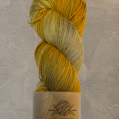 Mina Dyeworks Sock – S038