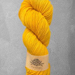 Mina Dyeworks Sock – Persian Saffron Rice
